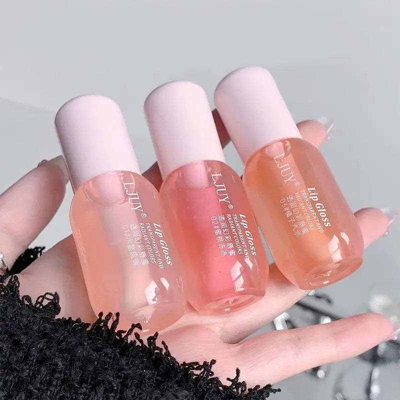 Nourishing 3-in-1 Plumping Lip Glaze